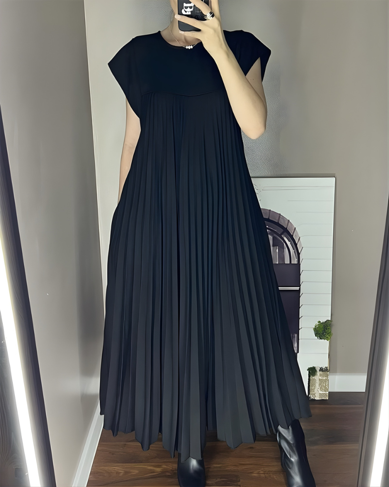 Callista | Pleated Dress