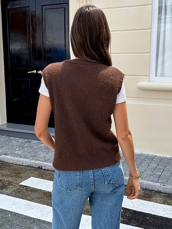 Round-Neck Button-Detail Sleeveless Relaxed Vest