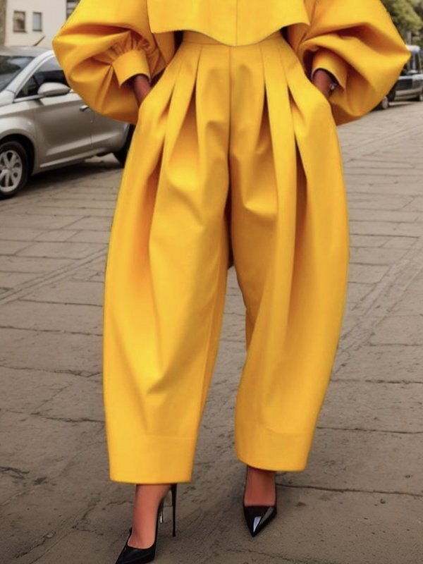 Pleated Pocket Relaxed Pants