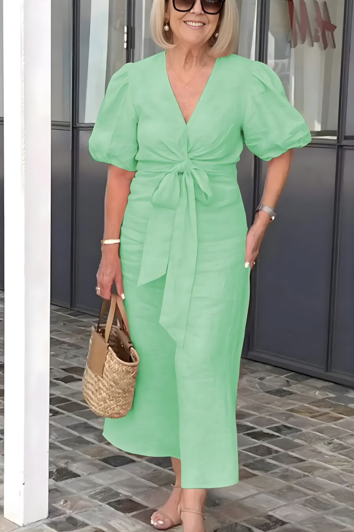 Siena | V-Neck Sleeve Dress