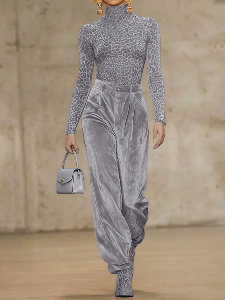 Velvet High-Waist Pleated Pocket Pants