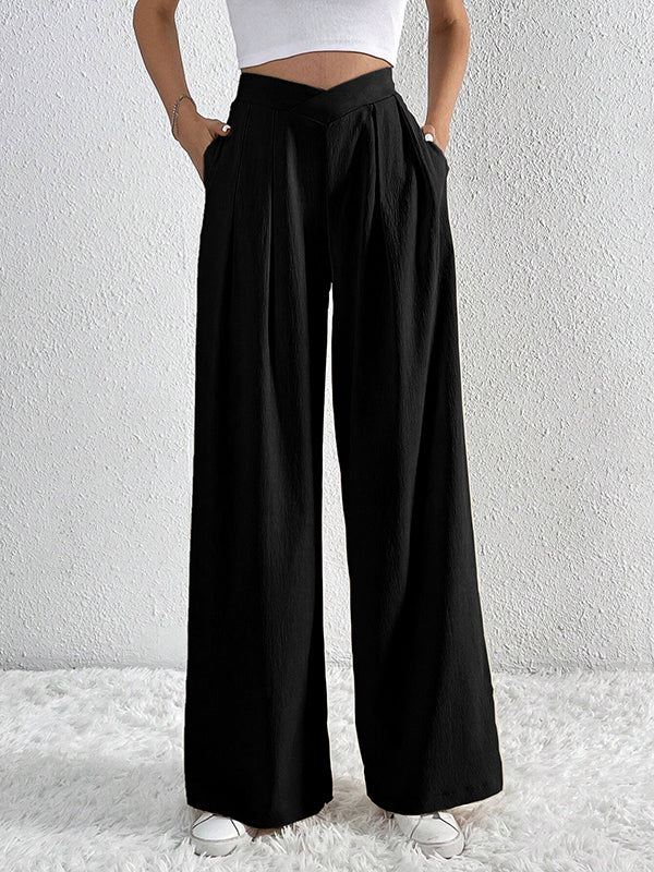 Wide-Leg Pleated Relaxed Pants