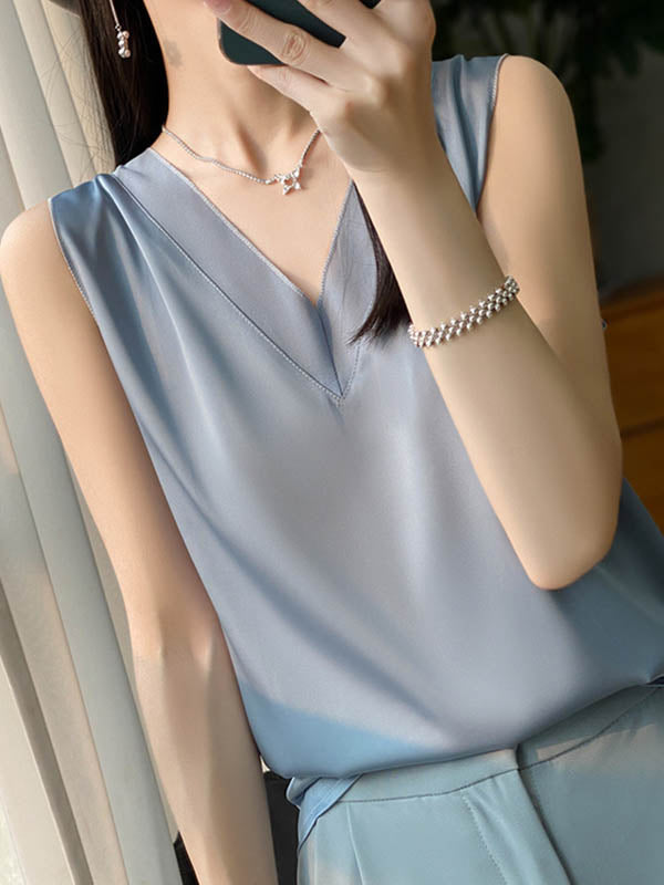 V-Neck Sleeveless Relaxed Vest