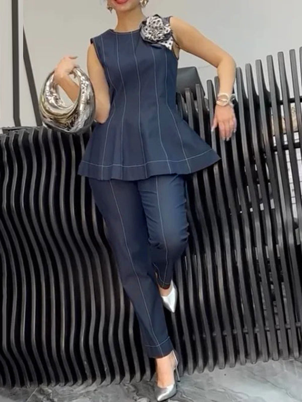 Round-Neck A-Line Zip Relaxed Vest