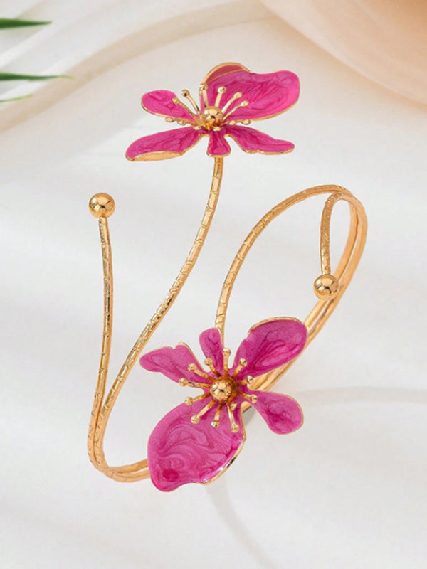 Adjustable Floral Cut-Out Armlet