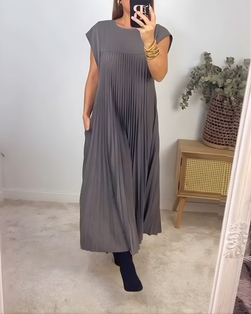 Callista | Pleated Dress