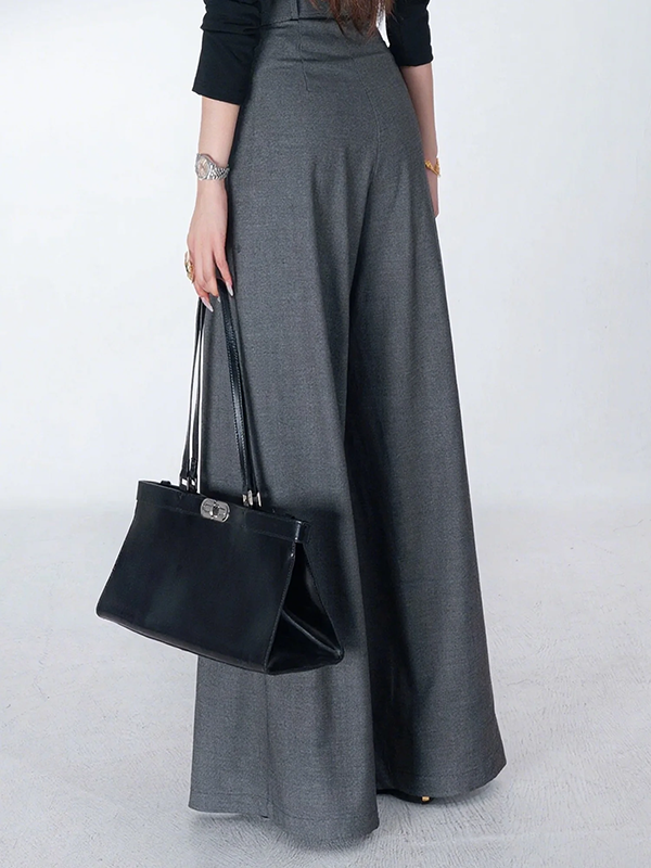 Wide-Leg Relaxed Pants