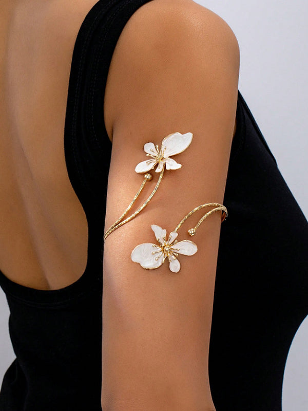 Adjustable Floral Cut-Out Armlet