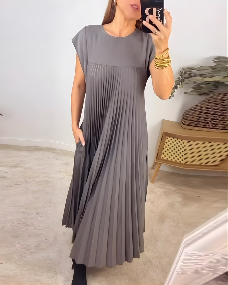Callista | Pleated Dress