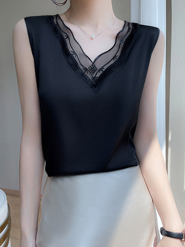 V-Neck Sleeveless Relaxed Vest