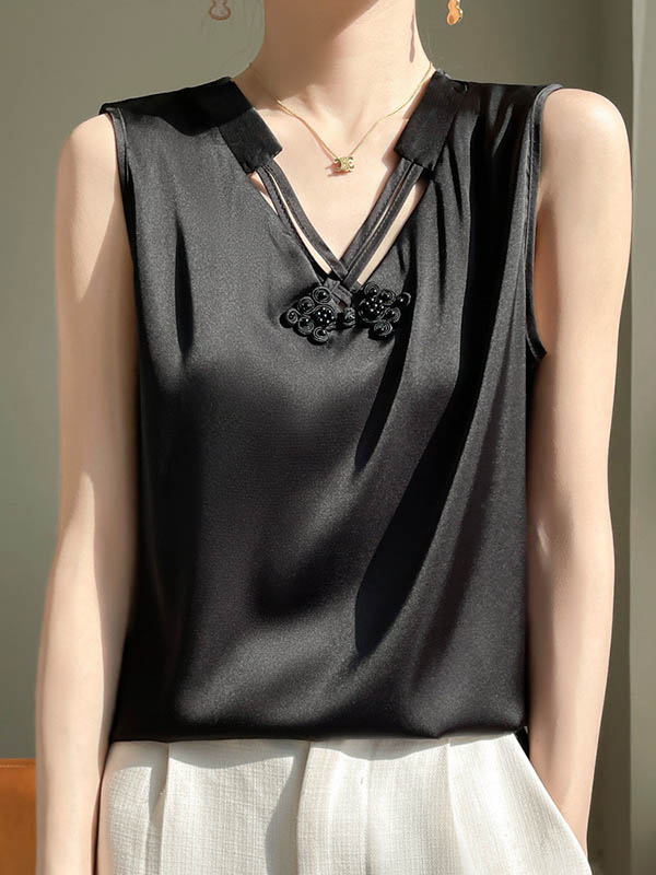 Plus Size V-Neck Relaxed Vest
