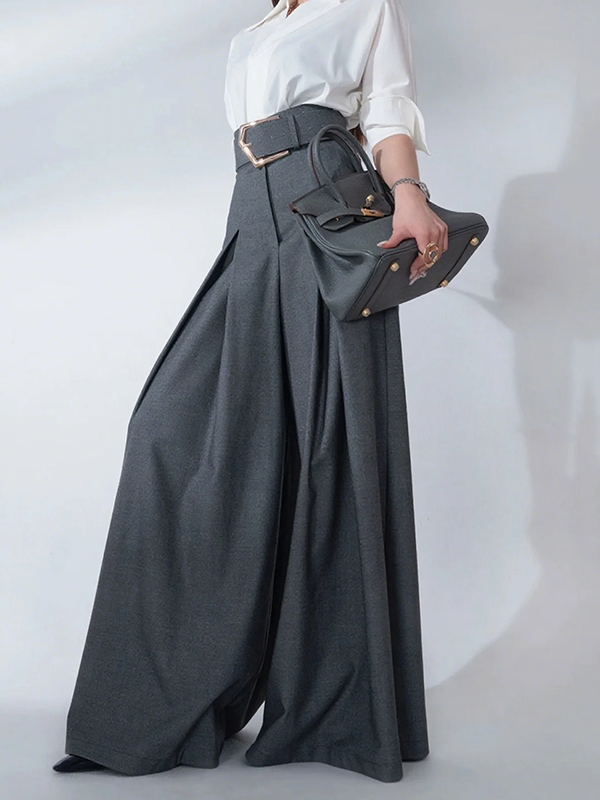 Wide-Leg Relaxed Pants