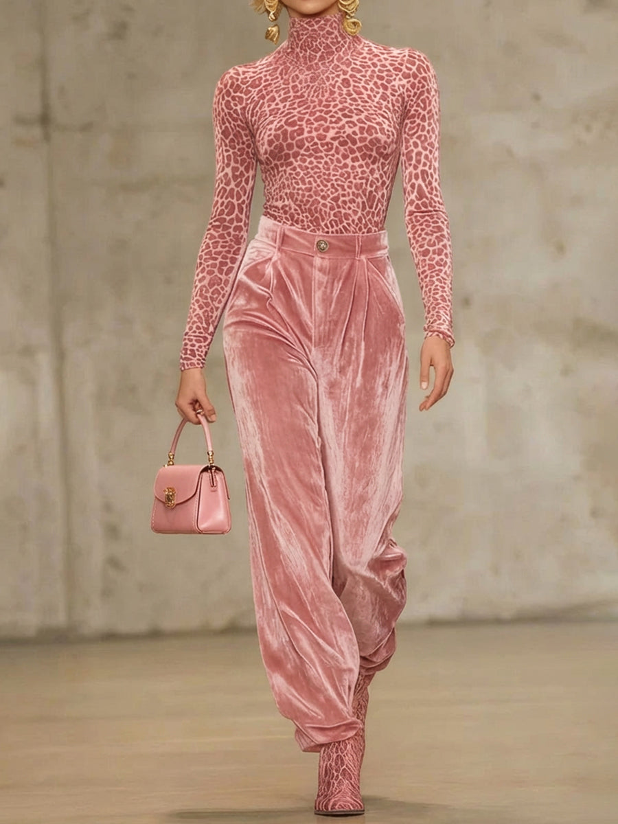 Velvet High-Waist Pleated Pocket Pants