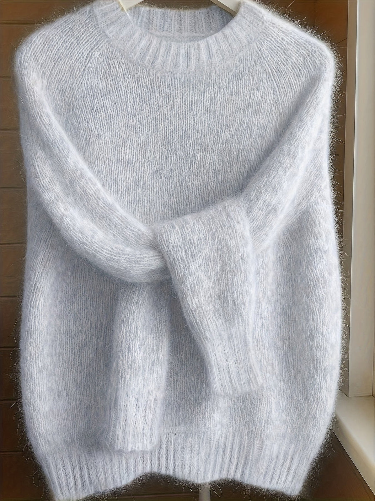Eva | Luxurious Cashmere-Blend Sweater