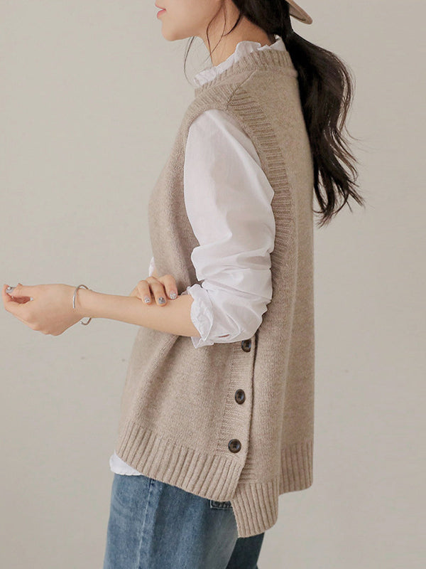 Round-Neck Button-Detail Sleeveless Relaxed Vest