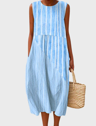 Pippa | Plaid Sleeveless Midi Dress — photo 2