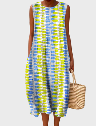 Pippa | Plaid Sleeveless Midi Dress — photo 5